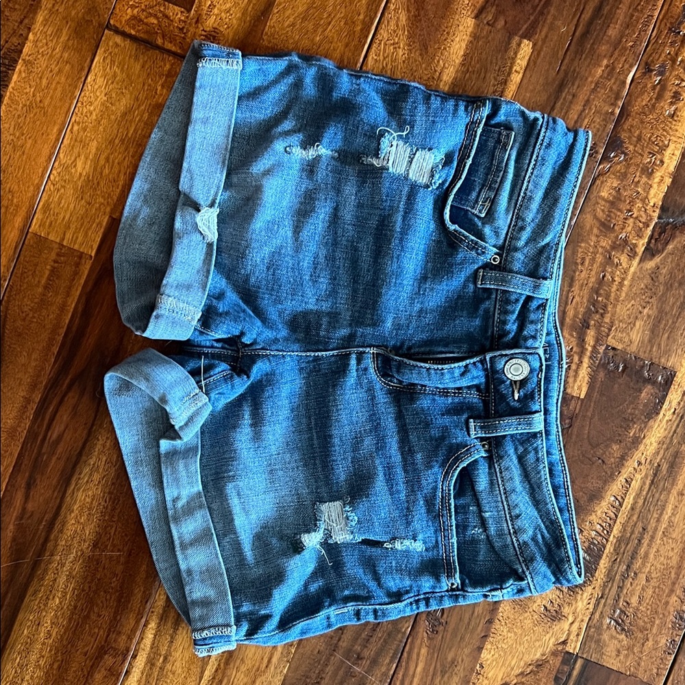 Time and Tru Midwash Blue Denim Shorts with Button Front